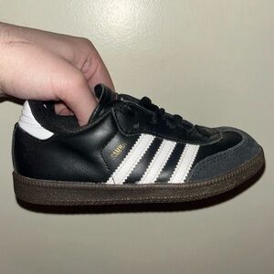 Adidas Samba